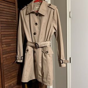 Michael Kors ladies trench coat size large. NWOT